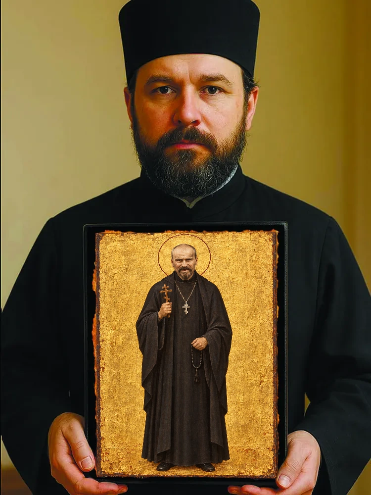 Григорий (Воробьев), игумен — Резной оборот с крестом «Спаси и сохрани»