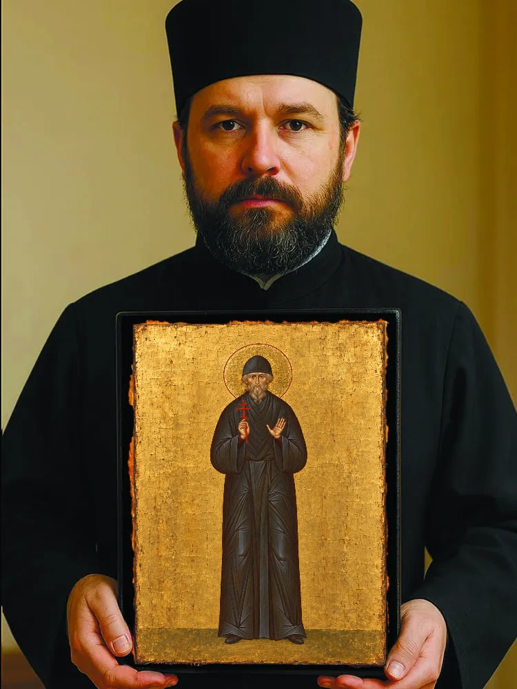 Каллист (Опарин), монах — Резной оборот с крестом «Спаси и сохрани»